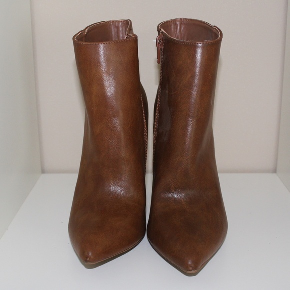 Mossimo Stiletto Cognac Ankle Boots - Picture 3 of 4